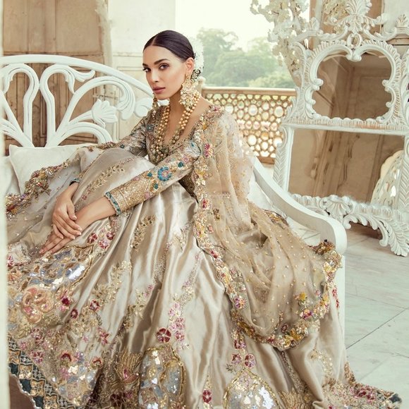 Tena Durrani Cream and Gold Sequin Wedding Dress with Bishop Sleeves - Picture 3 of 15